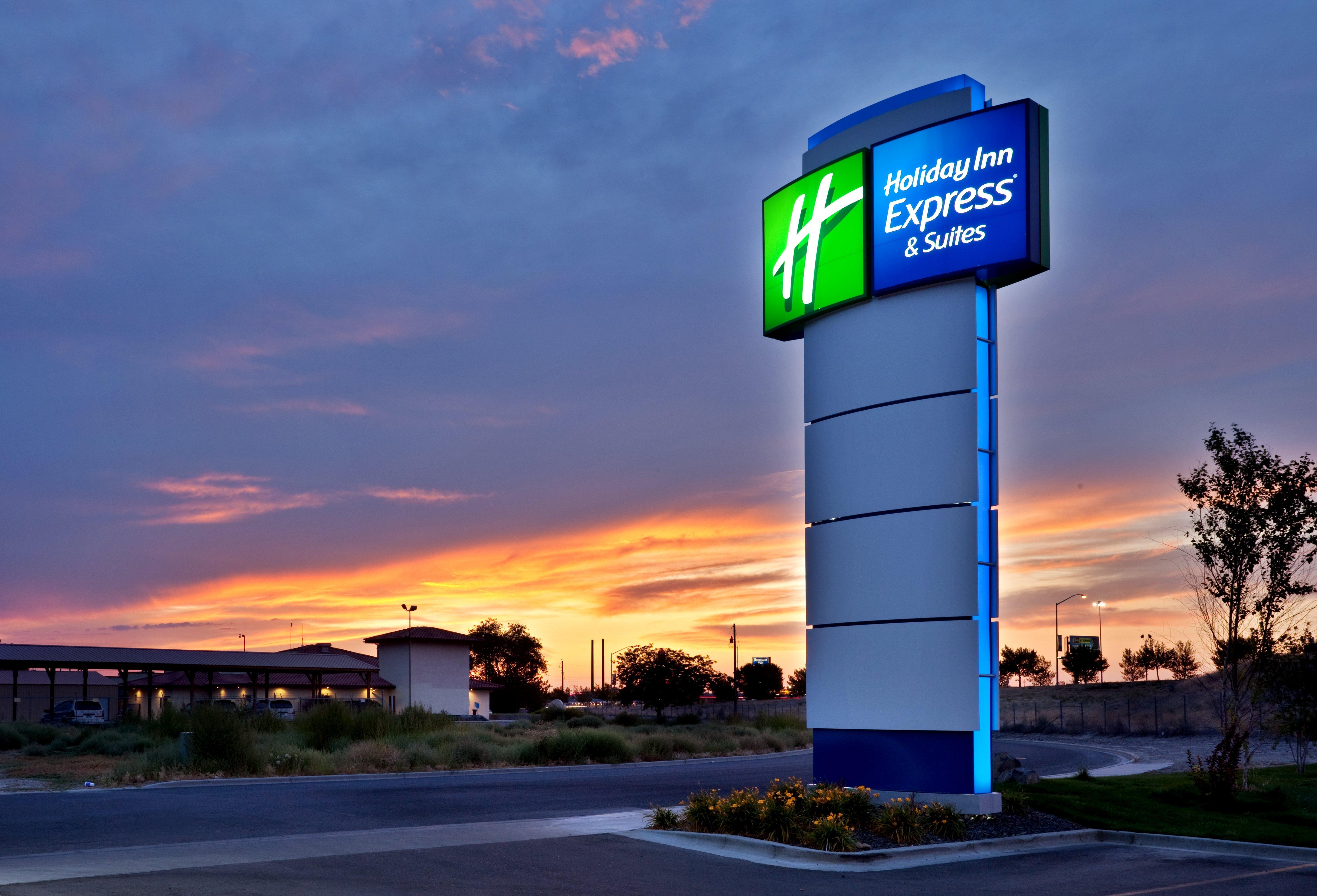 Holiday Inn Express Hotel & Suites Ontario By Ihg Kültér fotó