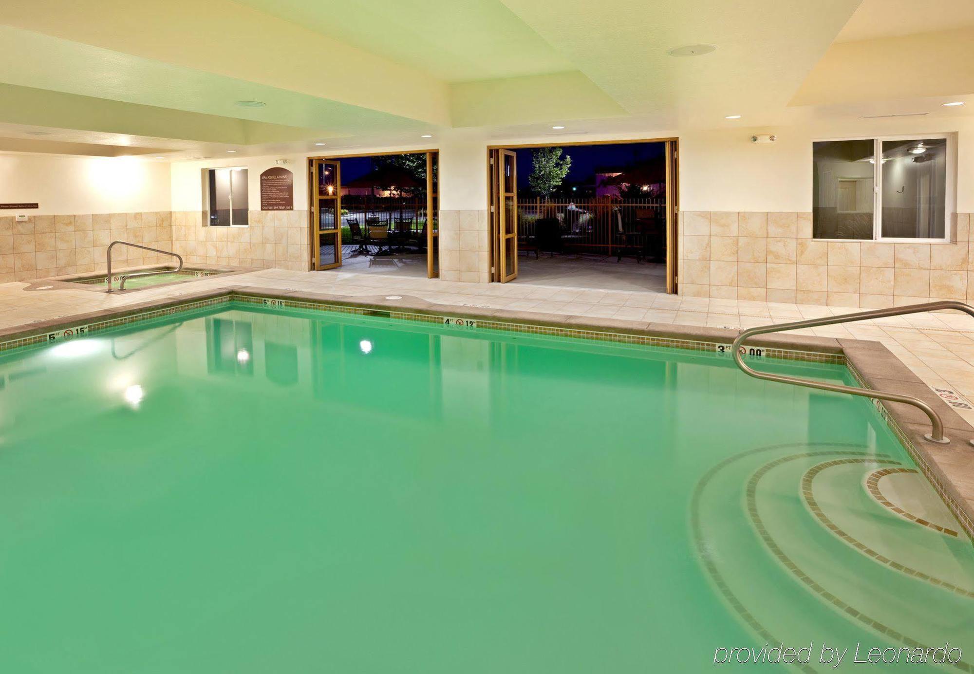 Holiday Inn Express Hotel & Suites Ontario By Ihg Kültér fotó